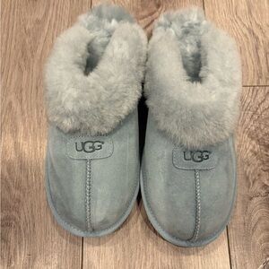 🩵 UGG Coquette Slippers— Women’s US 12- New w/o tags or box